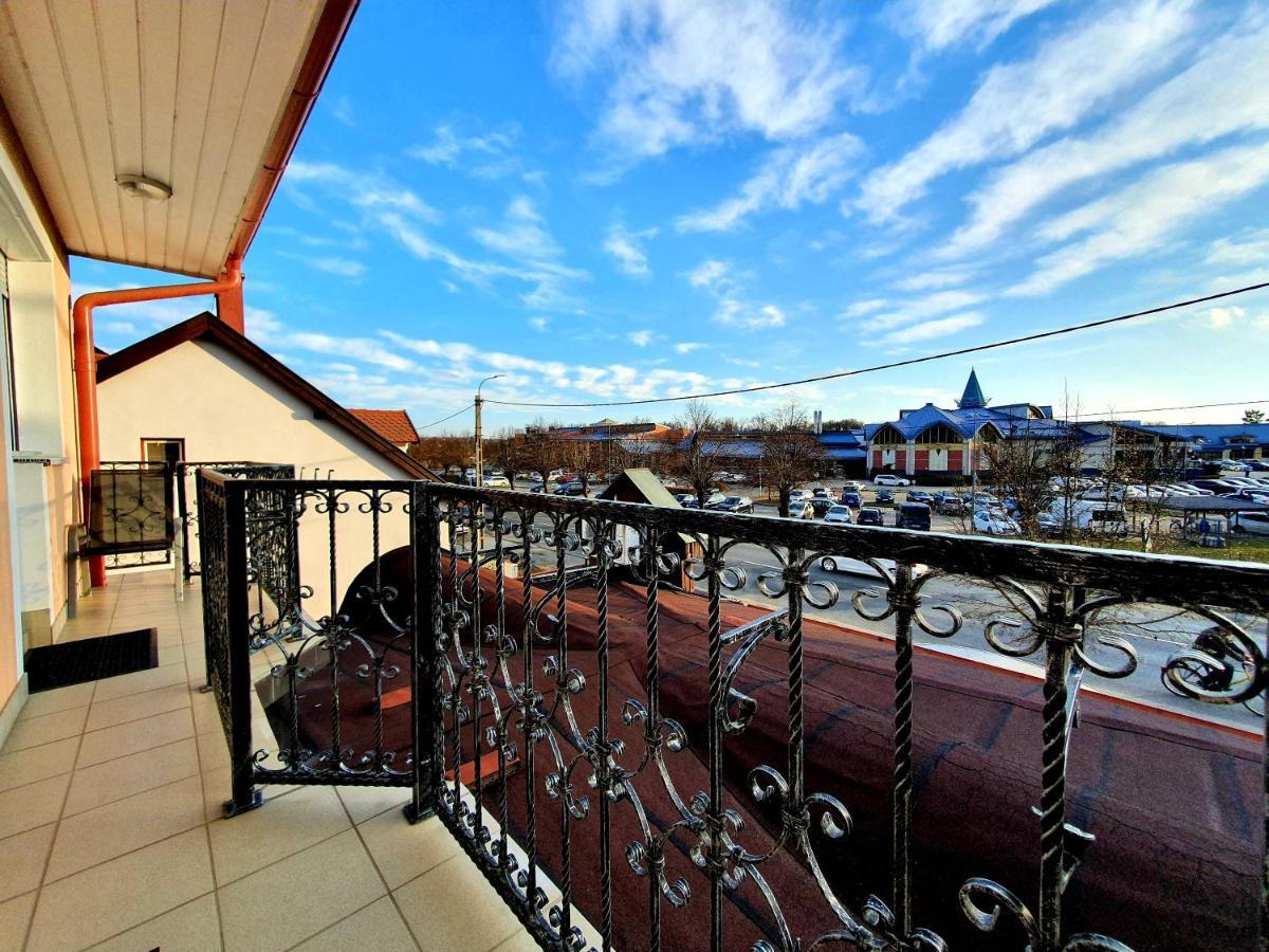 Eva Panzio Hotel Sarvar Exterior photo